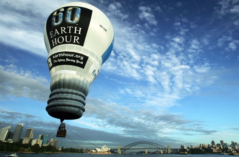 Support Earth Hour (photo from http://www.planetpinkngreen.com/)