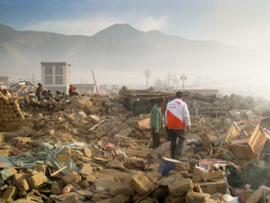 Qinghai earthquake 2010 killed thousands
