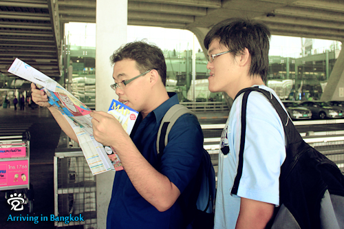 Wee-Peng (left) and Meng-Hong were reading the map