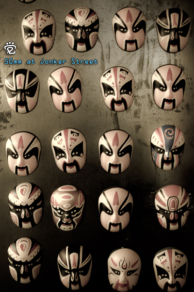souvenir magnets of Chinese opera masks