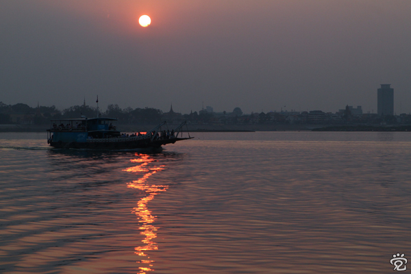 sunset of Mekong River