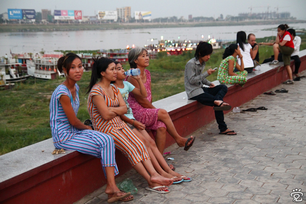 Khmer ladies