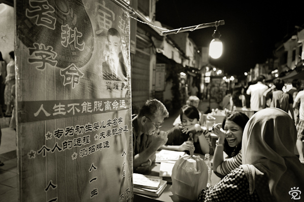 fortune teller at Jonker Street for anyone