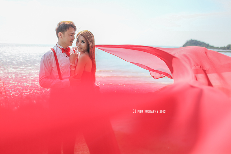 wedding portrait at one of the islands in Melaka