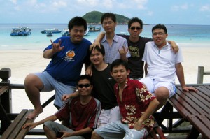 Victor Chan (in the center with black t-shirt) and friends at Pulau Redang year 2008