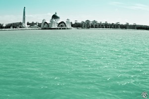 Masjid Selat Melaka (Malacca Straits Mosque)
