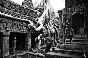 slippery after rain, a gentleman at the temple